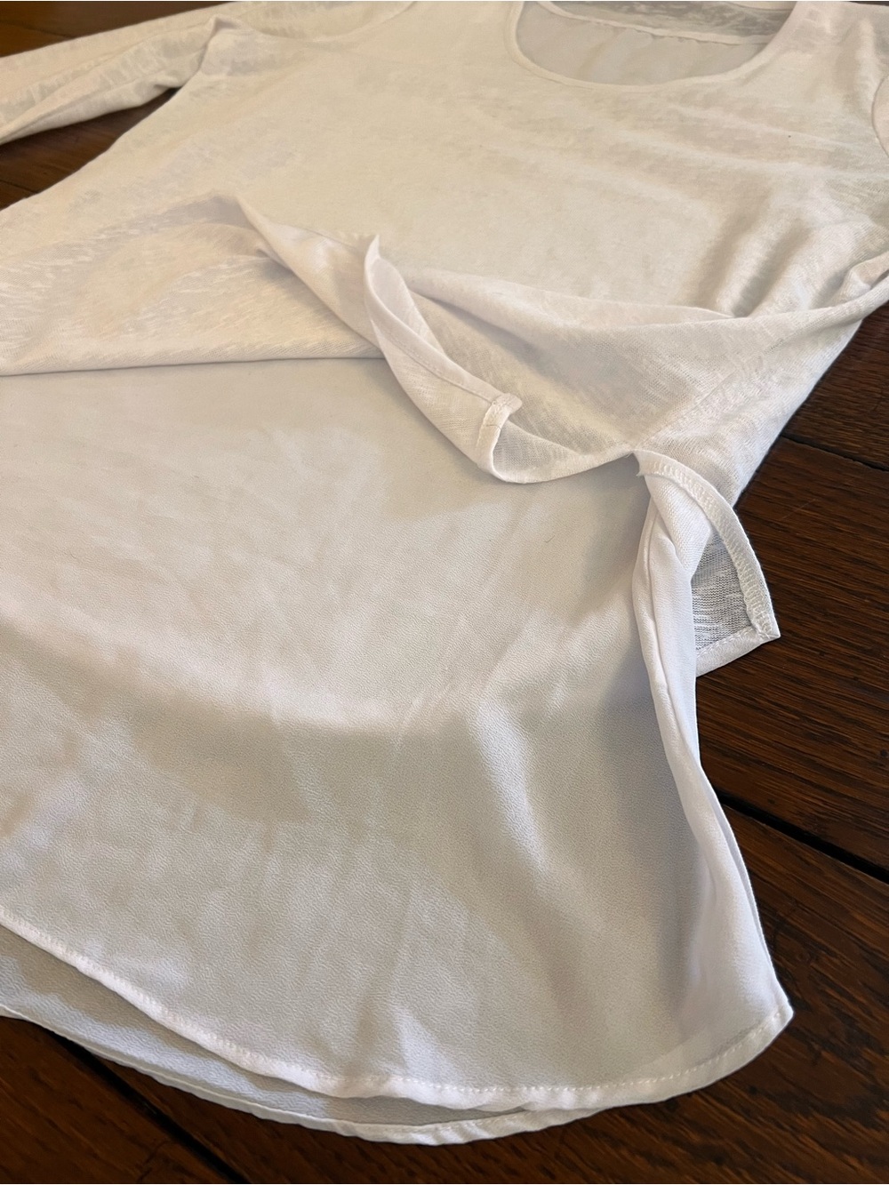 Crosby. White Long Sleeve Top. Size M - Picture 5 of 8